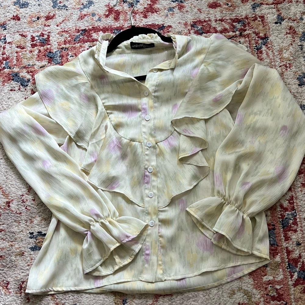 Vici watercolor print ruffle button up blouse